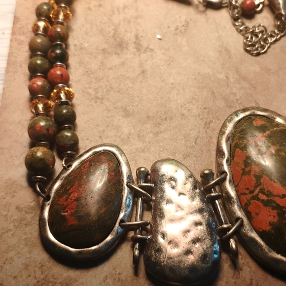 🤗💕Stunning!/ Teardrop Unikite gemstones Necklace 🌹❤️ - Picture 3 of 8